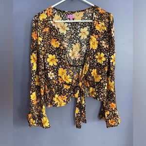 Floral blouse (boutique)